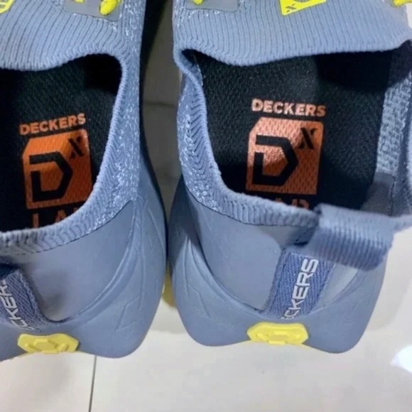 Deckers X Lab X-SCAPE Knit Low Sneakers Blue/Yellow Size 7 - Picture 7 of 10